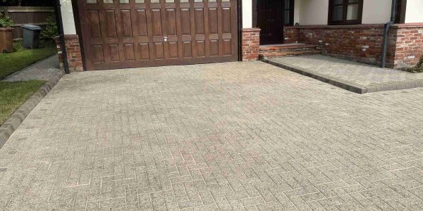 Clean driveway and re-sanded after cleaning in Suffolk