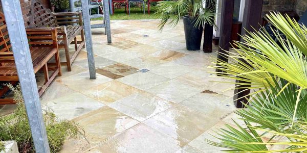 Porcelain paving pressure washing